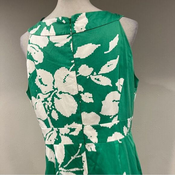 Studio I Floral Green and White Sleeveless v-neck formal Dress size 14 - Picture 7 of 14